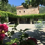 A Muvrella 3*