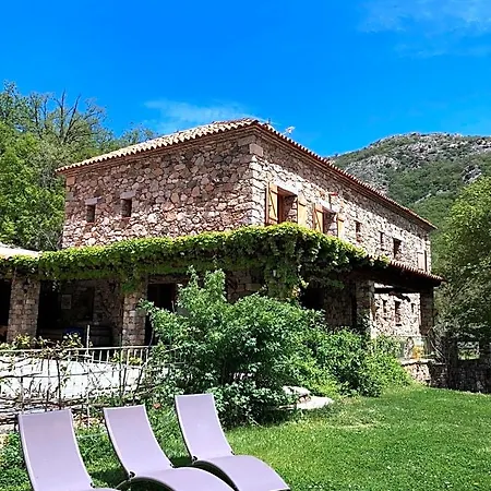 Bed & Breakfast A Muvrella